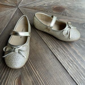 Brand New Girls dress shoes size 9 toddler